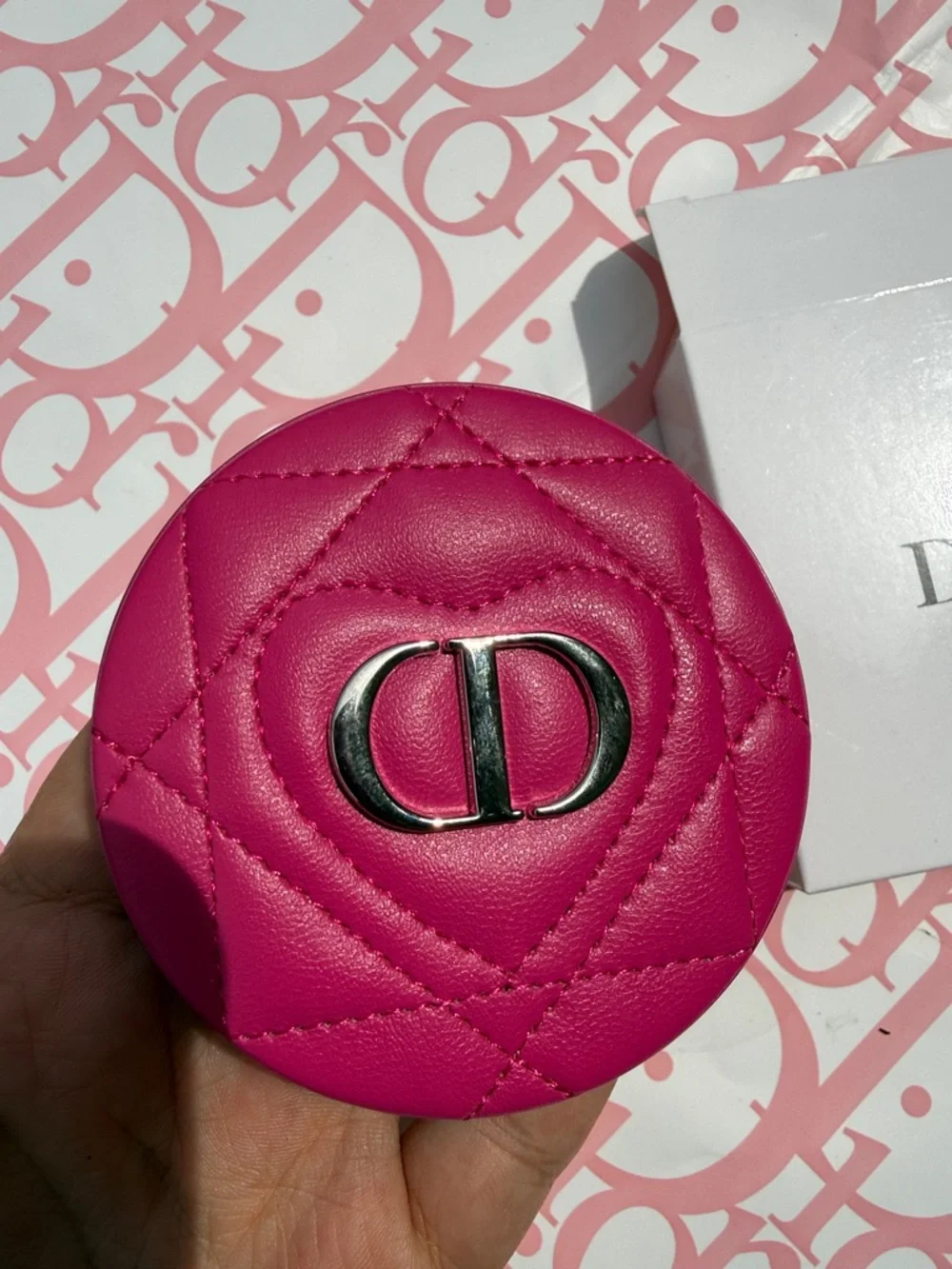 Dior makeup Pink Quilted CD Round Compact Mirror New in box AMAZING🌸